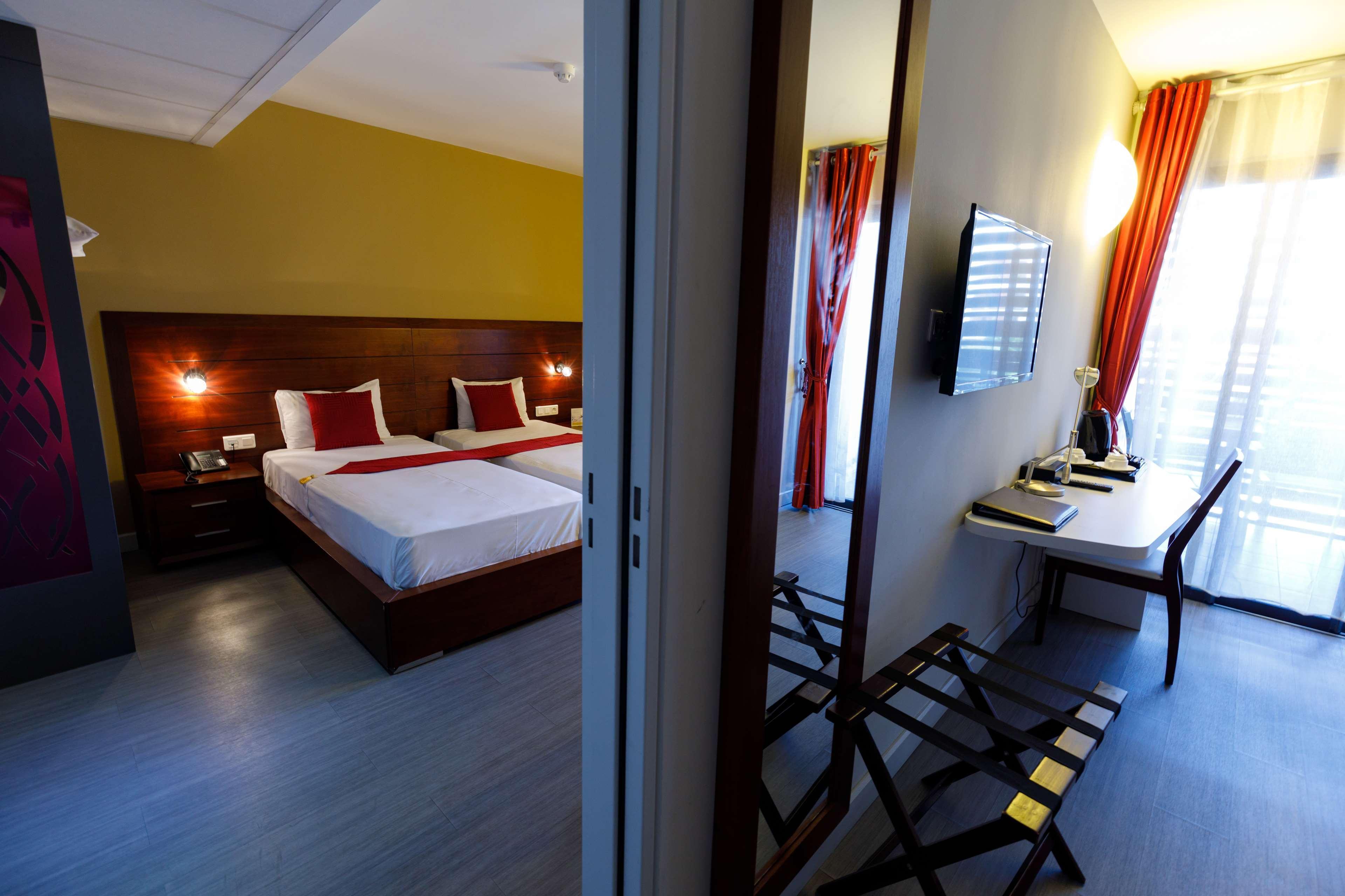 Tulip Inn Sainte Clotilde, La Reunion Экстерьер фото